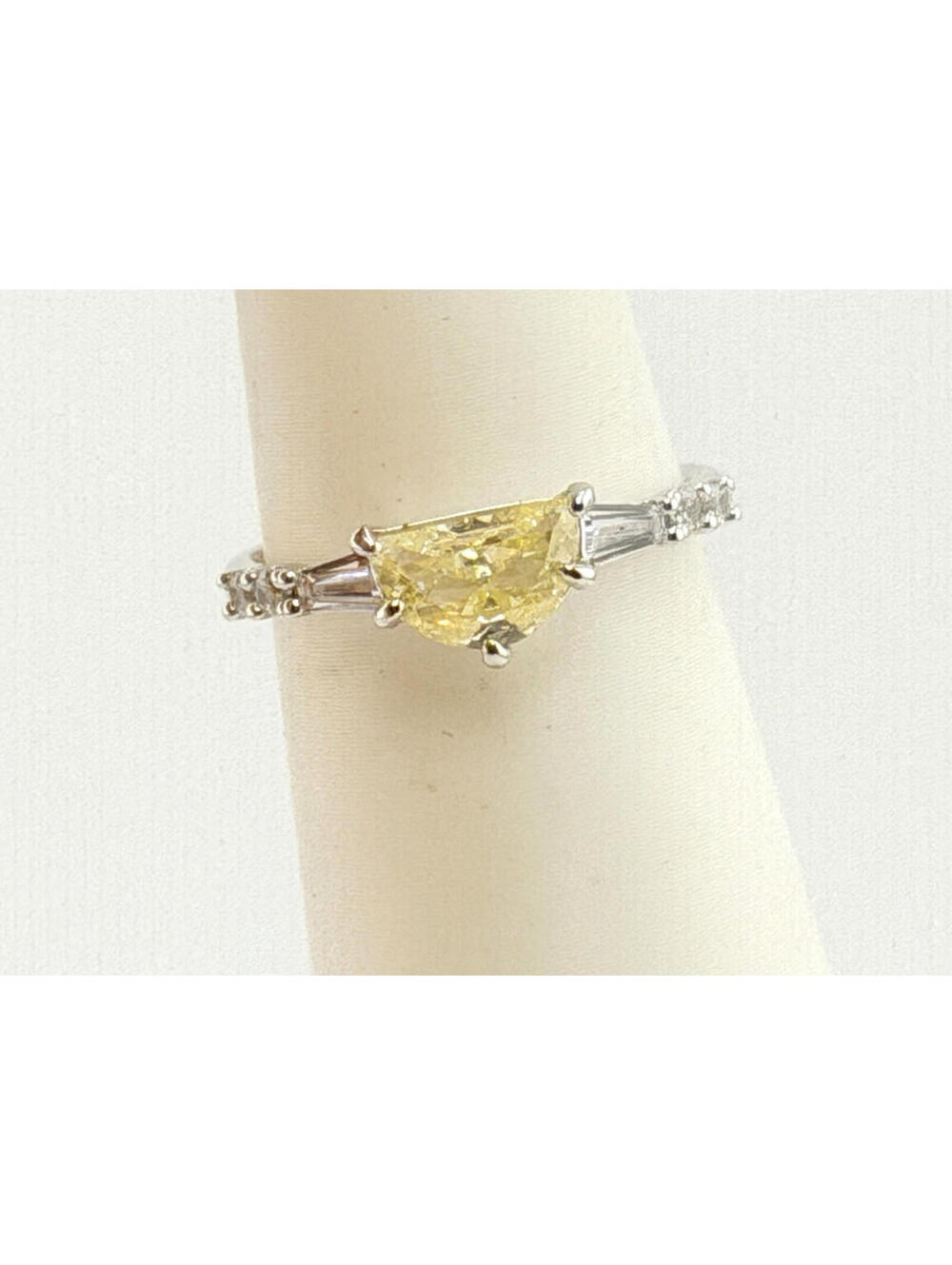 Bomb Party Ring Sz 7 "Cosmic Dreams" Lemon Cz on Rhodium  RBP5538 RETRO